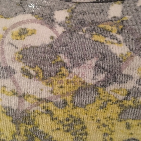 Fun and Funky Tank Top - Picture 3 of 4